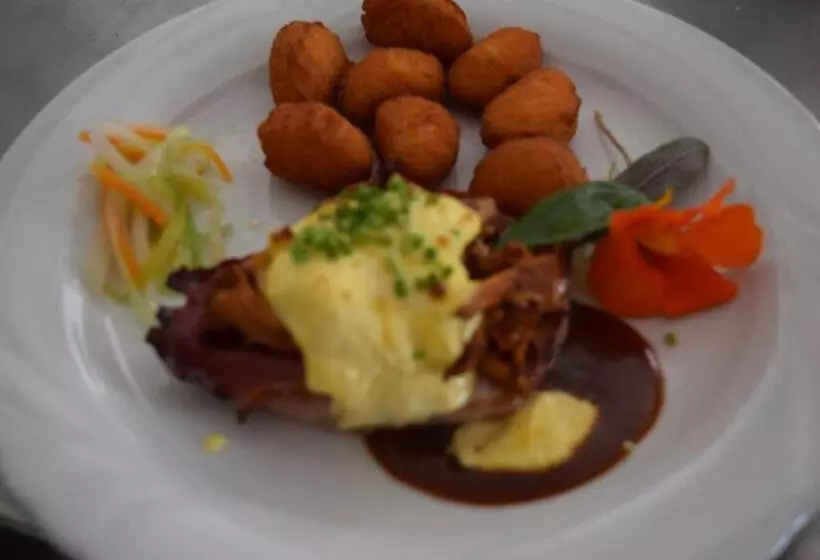 Hotelli Gasthof Zum Lamm