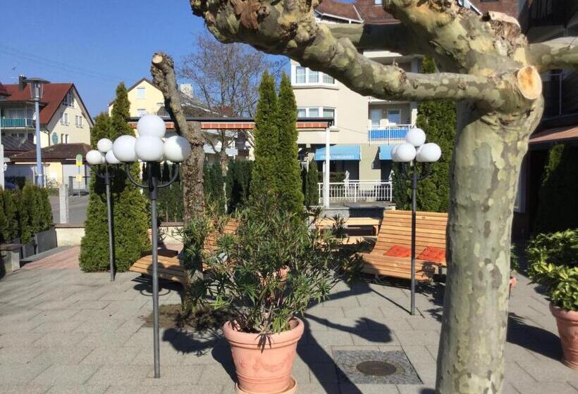 Отель Knaus Am Hafen