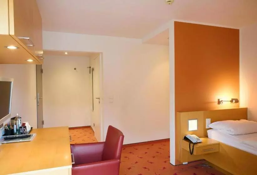 ホテル Kurhaus Pivittskrug