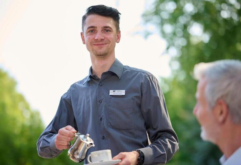 Отель Kurhaus Pivittskrug