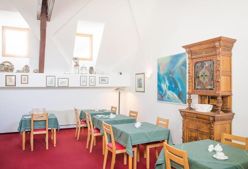 בית מלון כפרי Lauer