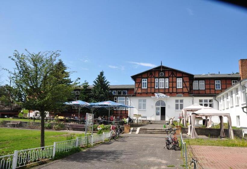 هتل Pension Zum Alten Fahrhaus