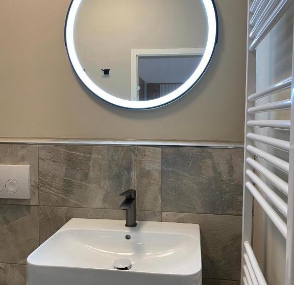 هتل Pension Zum Alten Fahrhaus