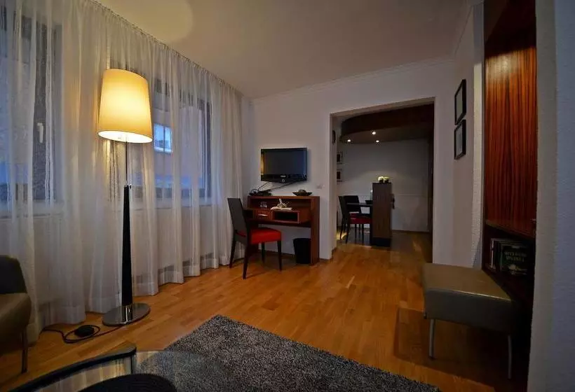 ホテル Quisisana & Appartements Quisi