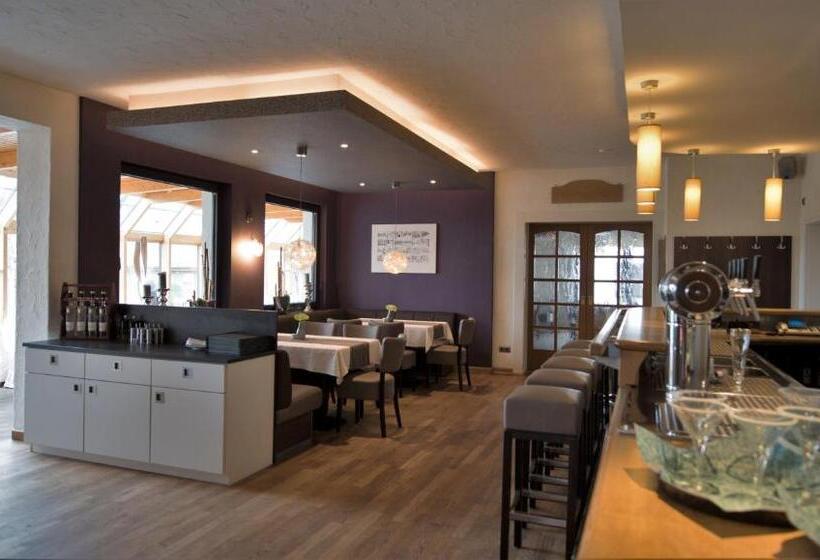 ホテル Restaurant Krüger