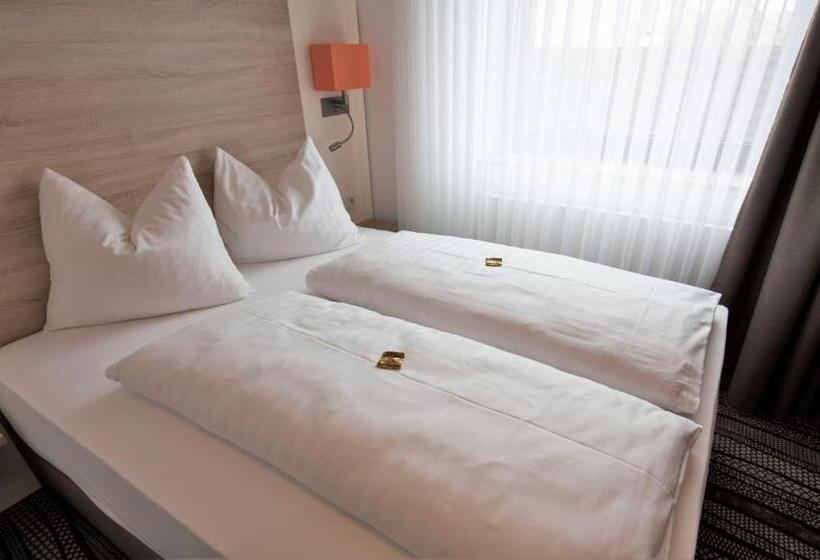 ホテル Restaurant Krüger