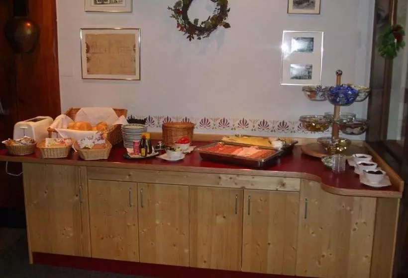 Hotelli Restaurant Zum Dorfkrug