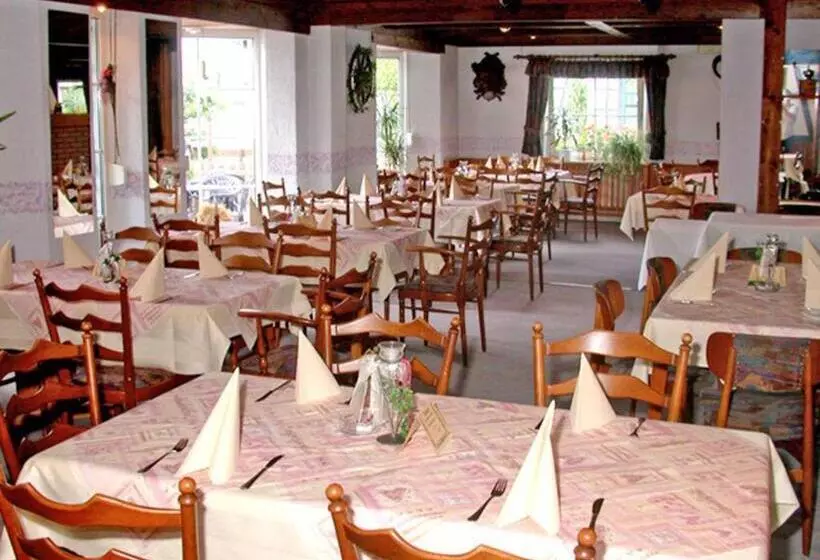 Hotelli Restaurant Zum Dorfkrug