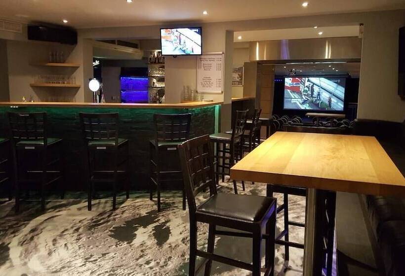 בית מלון כפרי Weinhaus Weis