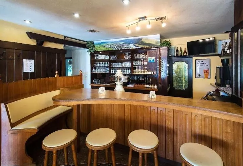 ホテル Weinhaus Weis