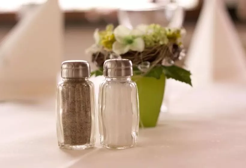 ホテル Weinhaus Weis