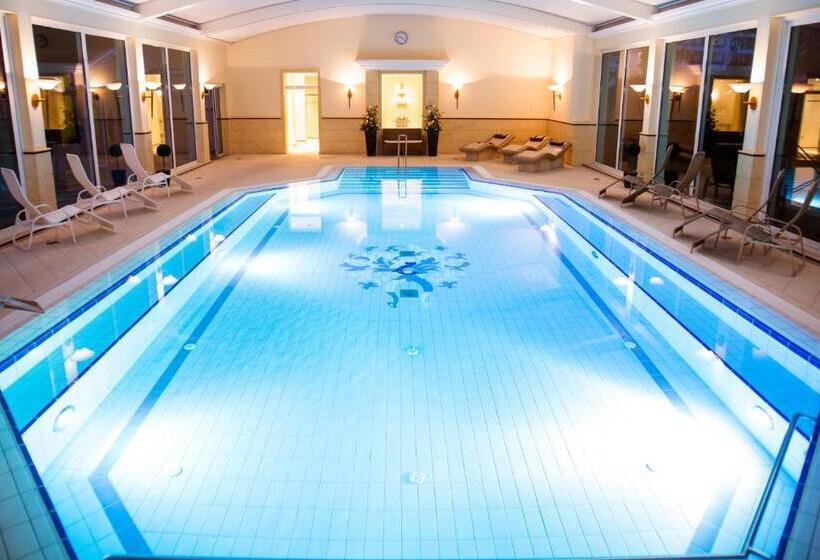 Thermenhotel Quellenhof