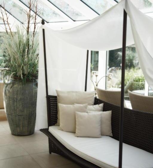 Thermenhotel Quellenhof