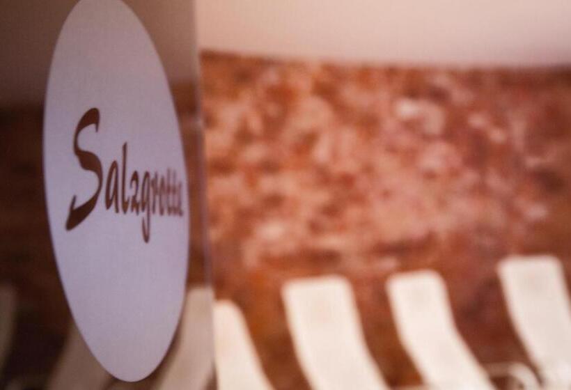 Thermenhotel Quellenhof