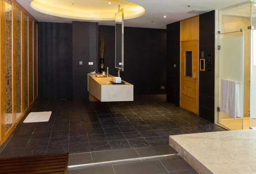 Allur Boutique Motelkao Hsiung Branch