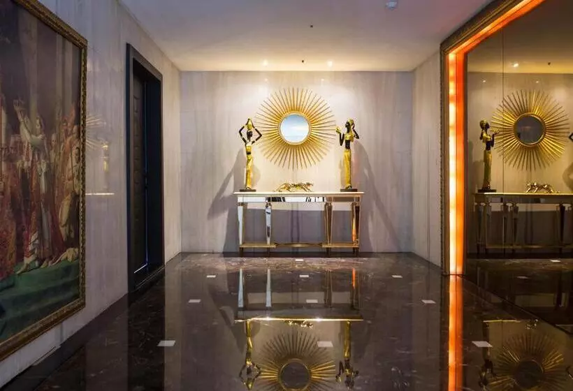 Allur Boutique Motelkao Hsiung Branch