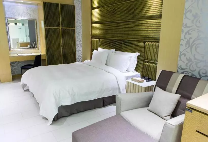 Allur Boutique Motelkao Hsiung Branch