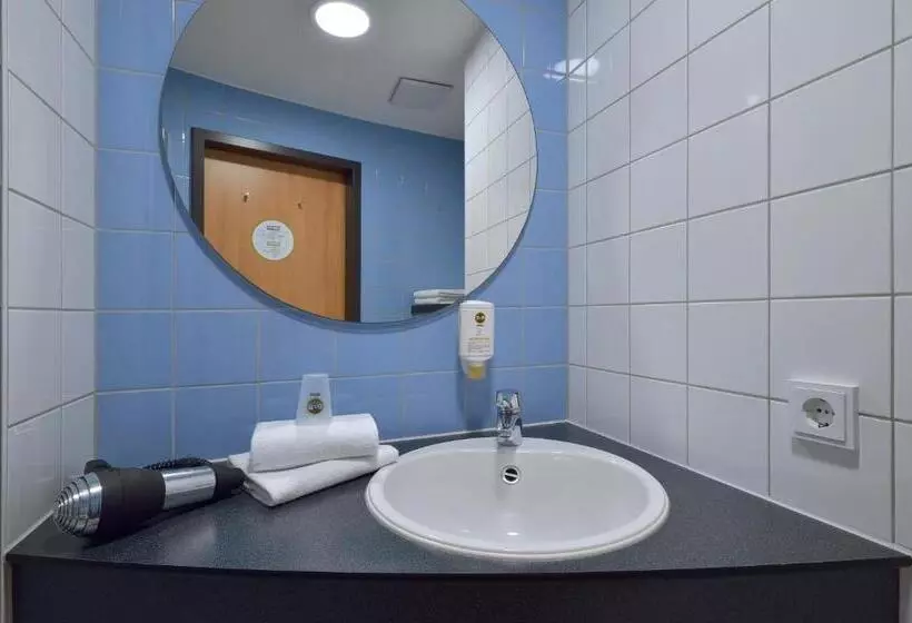 B&b Hotel Frankfurt Hahn Airport