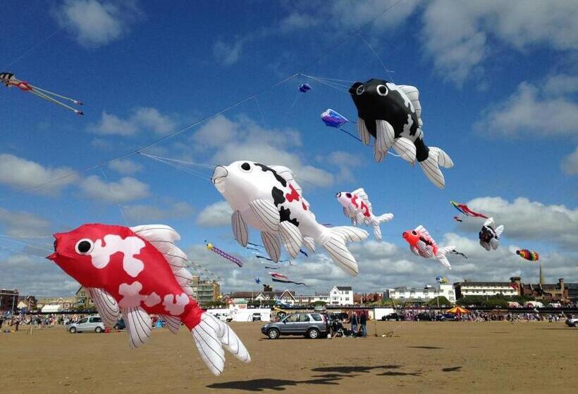 مبيت وإفطار Esjays At Knowles House