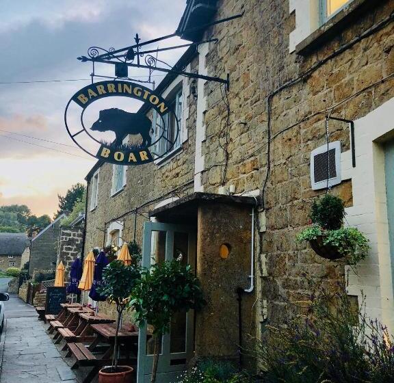 Bed and Breakfast The Barrington Boar