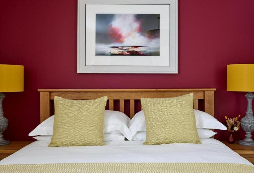 Bed and Breakfast The Barrington Boar