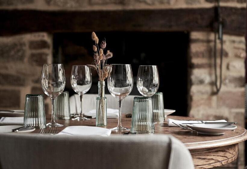 Bed and Breakfast The Barrington Boar