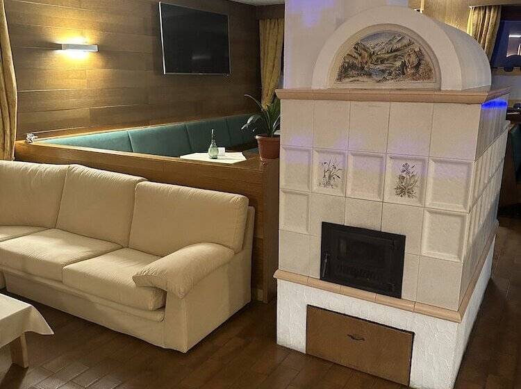 ホテル Alle Tre Baite