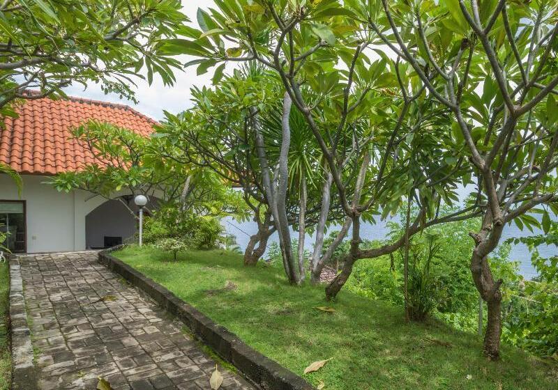 Отель Baliku Dive Resort