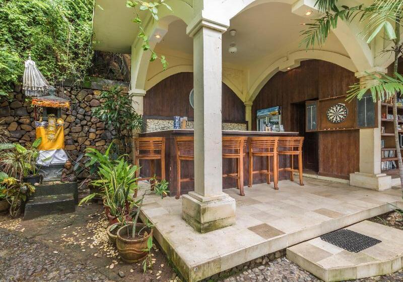 Отель Baliku Dive Resort