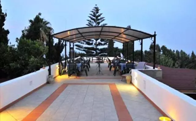 هتل B&b Il Giardino Segreto
