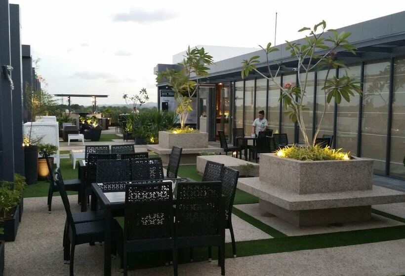 בית מלון כפרי Eska