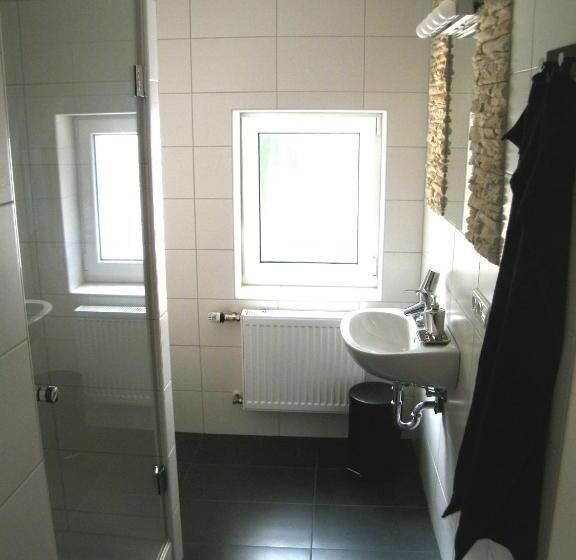 ホテル Gasthof Falter