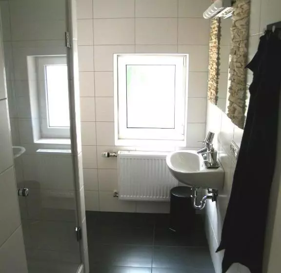 هتل Gasthof Falter