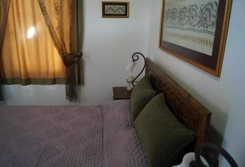 هتل Gul Hanim House Boutique
