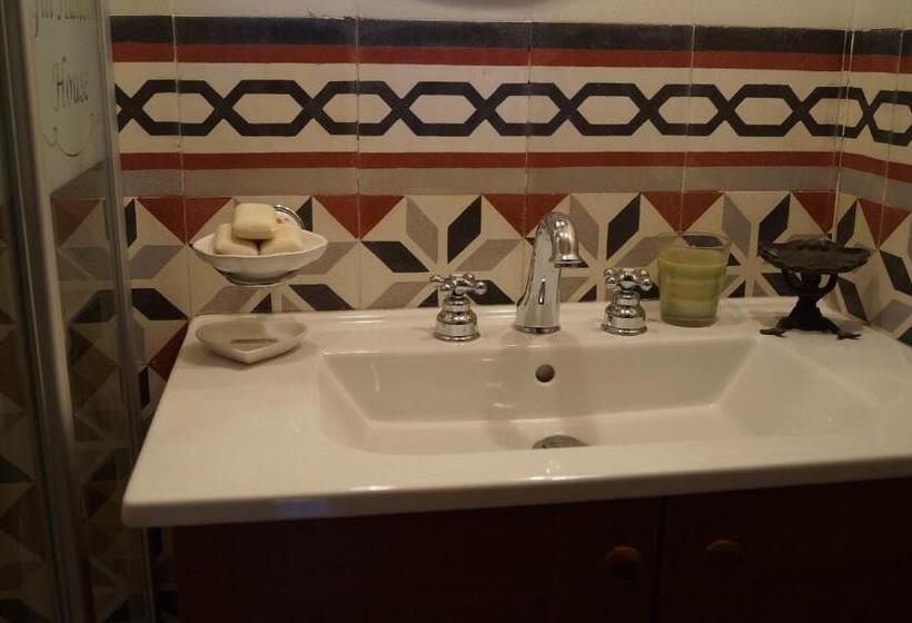 هتل Gul Hanim House Boutique