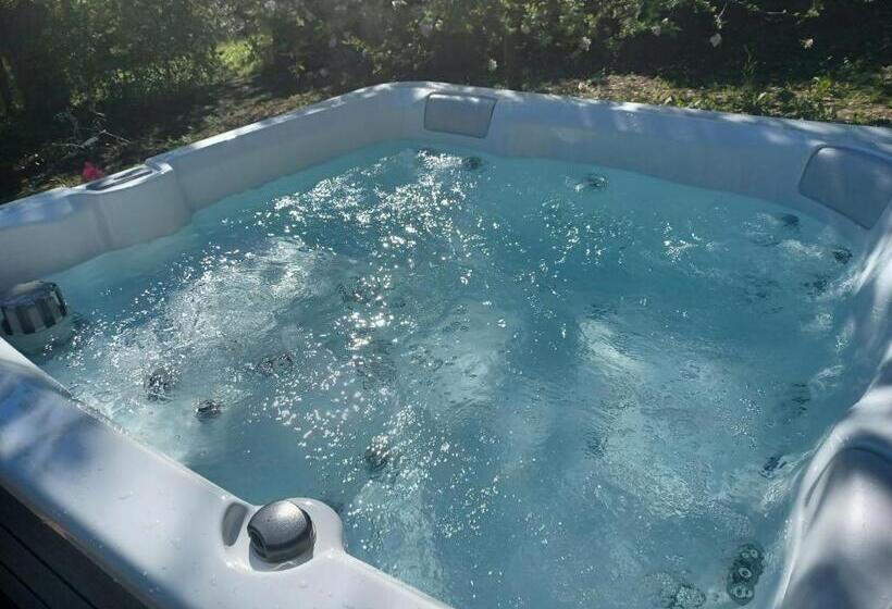 ホテル L'albero Di Gamelì