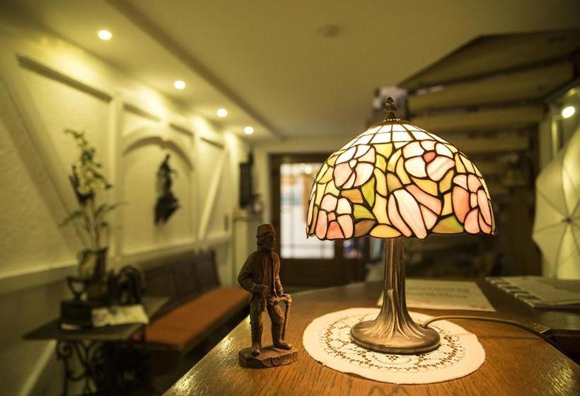 هتل Landhaus Fischer