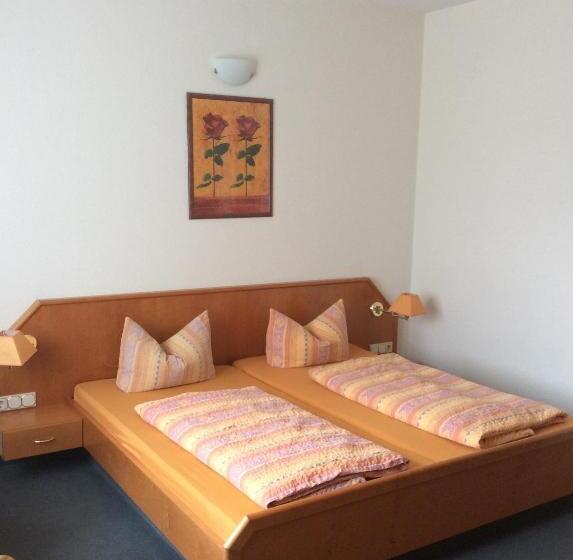 فندق Pension Bergkranz