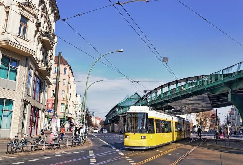 هتل Pension Freiraum Guesthouse Berlin