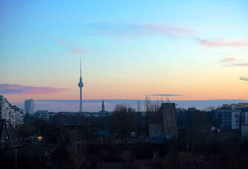 هتل Pension Freiraum Guesthouse Berlin