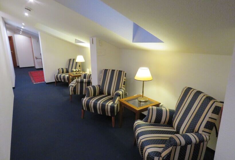 هتل Pension Freiraum Guesthouse Berlin