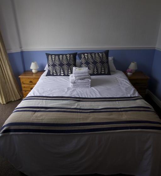 Отель The Shoreline