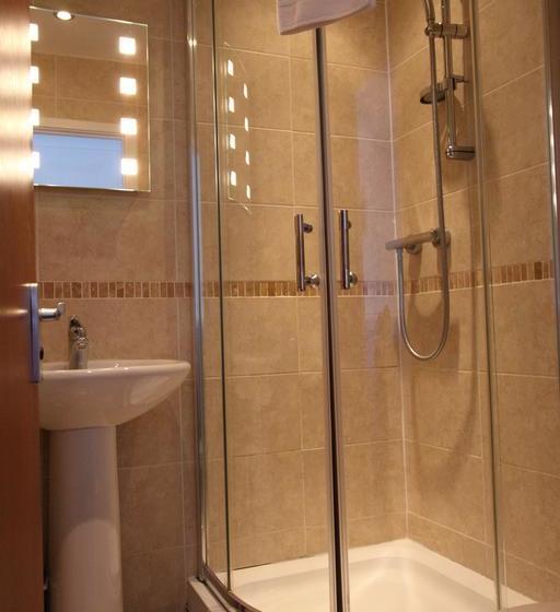 Отель The Shoreline