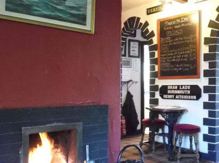 Hotel The First And Last Pub