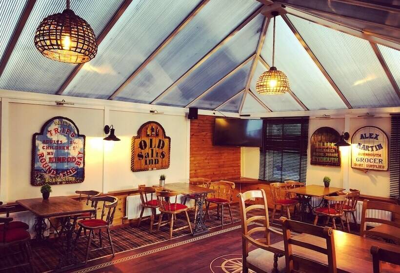 Hotelli The First And Last Pub