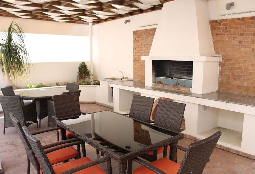 Stephanie City Apartments