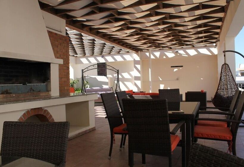 Stephanie City Apartments