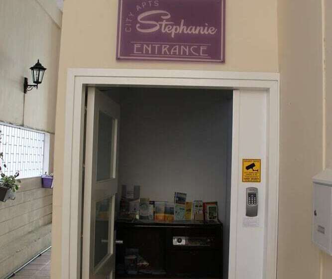 Stephanie City Apartments