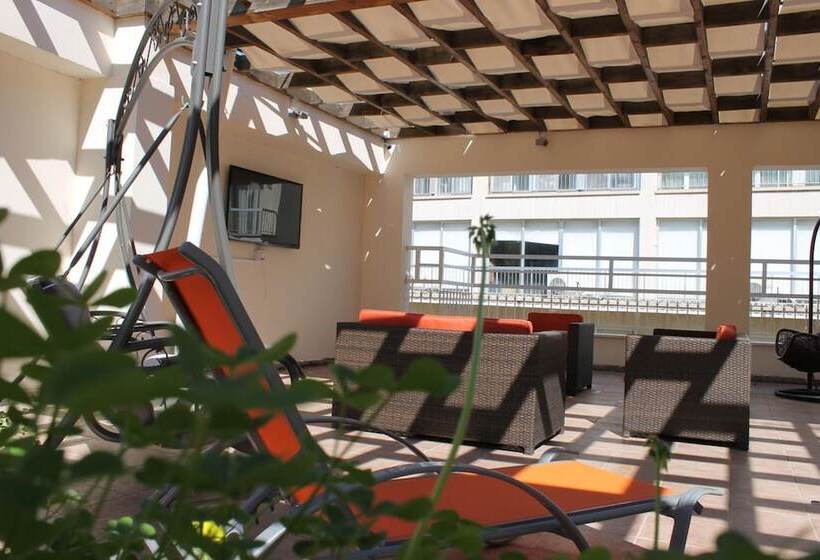 Stephanie City Apartments