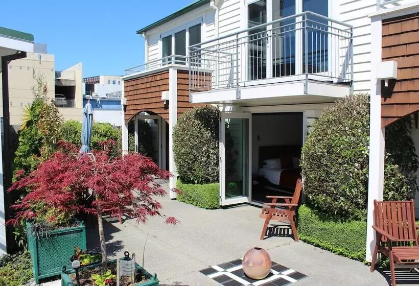 The Grange Motel